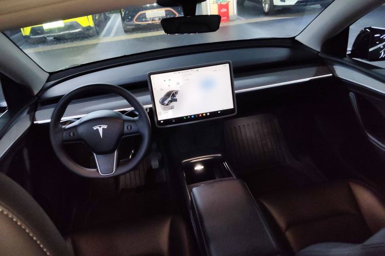 Used Tesla Model Y 2024 Rear-Wheel-Drive Version
