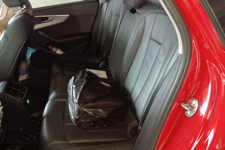 Used Audi A4 2017 45 TFSI allroad quattro Sport model
