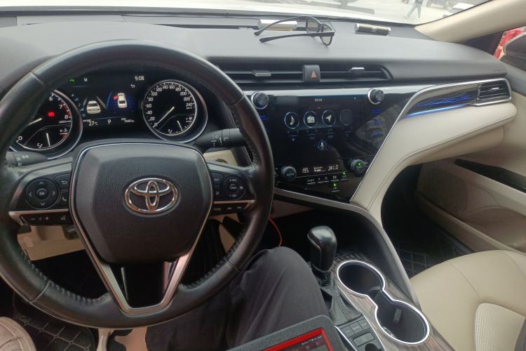 Used Toyota Camry 2019 Revised Version 2.5G Luxury Edition Center Console