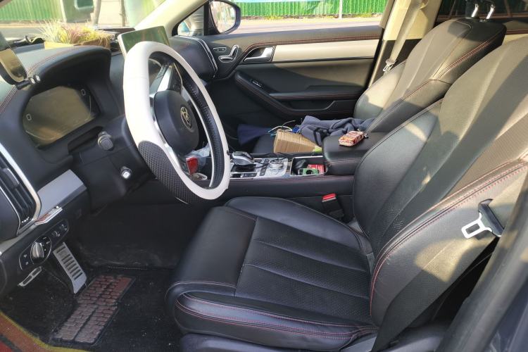 Used BYD Tang New Energy 2018 DM 2.0T All-Wheel Drive Smart Connectivity Luxury Model 7 Seats China V Emission Standard