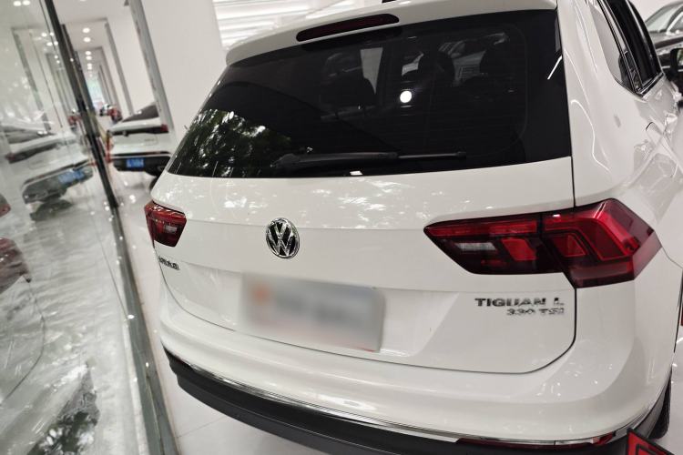 Used Volkswagen Tiguan L 2019 Updated Version 330TSI Automatic Two-Wheel Drive Panoramic Comfort Edition China VI Standard