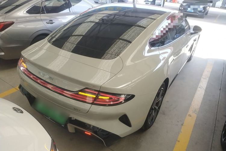 Used Xiaomi Auto SU7 2024 Rear-Drive Long-Range Intelligent Driving Version
