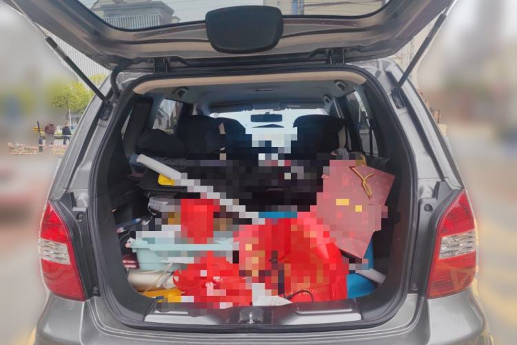 Used Nissan Livina 2010 JINRUI Edition 1.6L Manual Smart Model Trunk