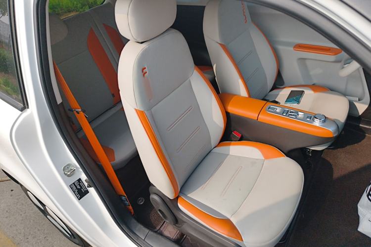 Used CHANGAN NEVO Lumin 2025 301km Honey Dew Edition Right Front Seat