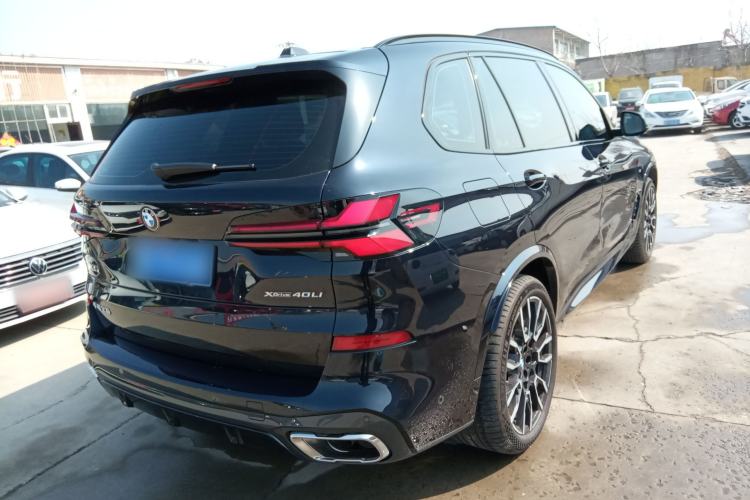 Used BMW X5 2023 xDrive 40Li M Sport Night Edition Package