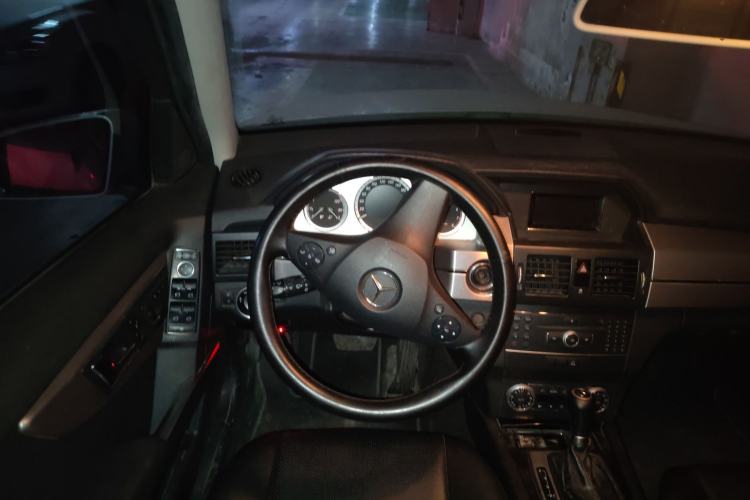 Used Mercedes-Benz GLK-Class 2010 GLK 300 4MATIC Fashion Model