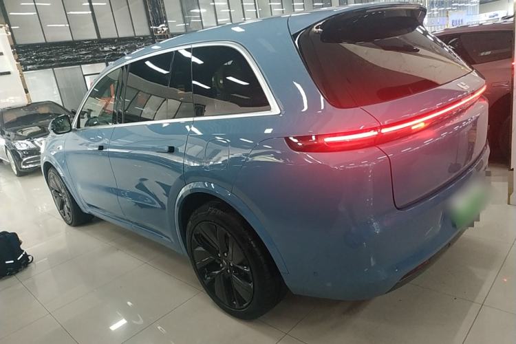 Used Li Auto L8 2023 Air model