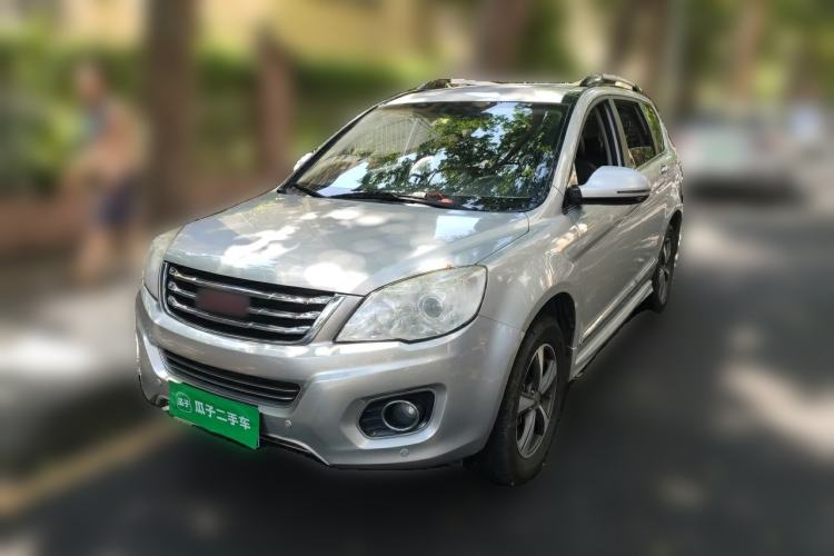 Used Haval H6 2013 Upgraded Model 2.4L Automatic Two-Wheel Drive Elite Version