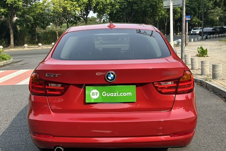 Used BMW 3 Series GT 2014 320i Leading Model
