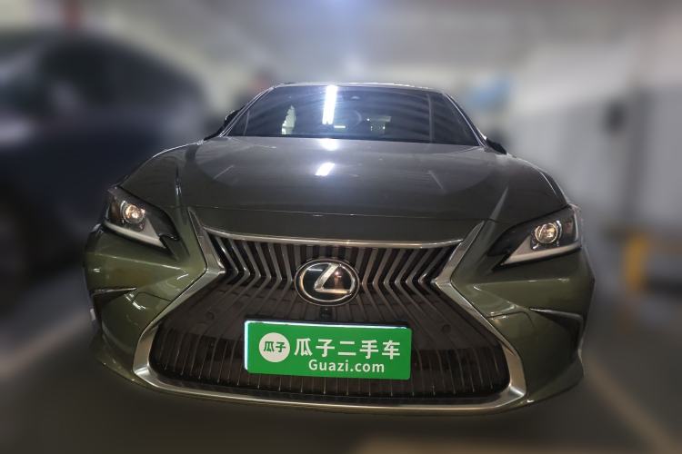 Used Lexus ES 2020 200 Excellence Edition