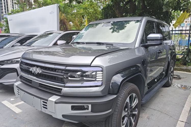 Used Formula Leopard 5 2023 Navigator Edition Guazi used car, China used car export, Used car for sale, Used  cars, Cheapest cars for sale