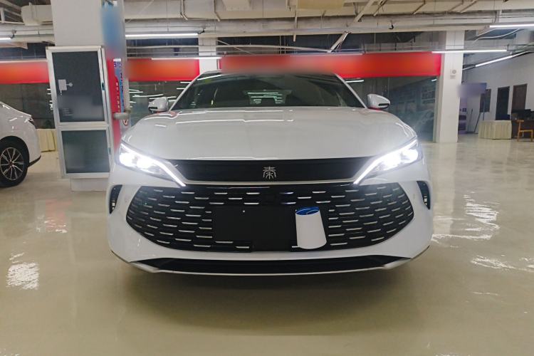 Used BYD Qin L 2025 DM-i Smart Drive 120KM Leading Model