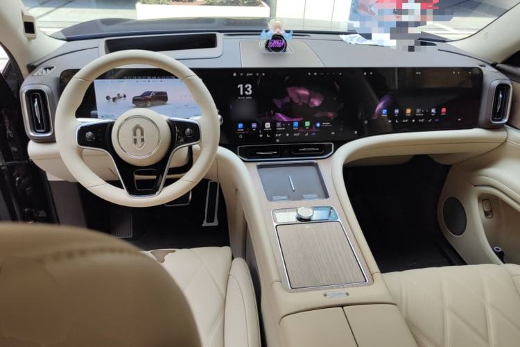 Used Hima AITO M9 2025 Extended-Range Max Version 52 kWh 5-Seater Edition