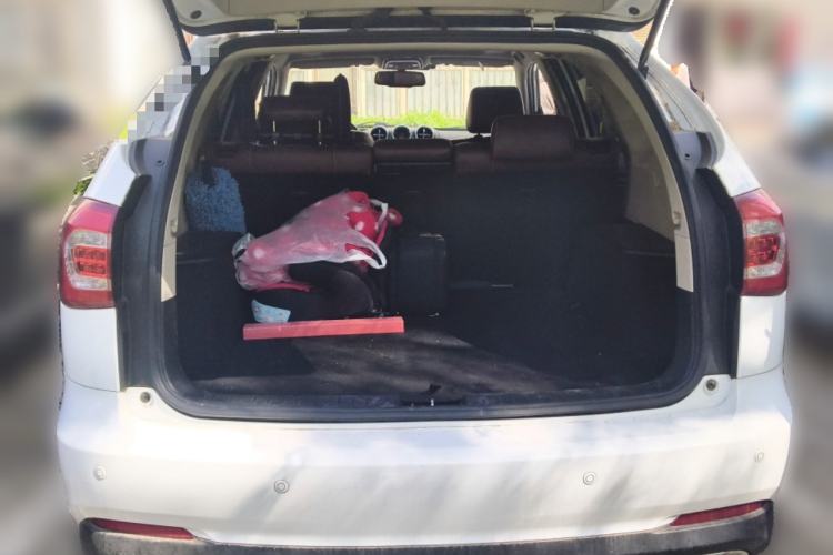 Used BYD Tang New Energy 2015 2.0T Four-Wheel-Drive Flagship Model Trunk