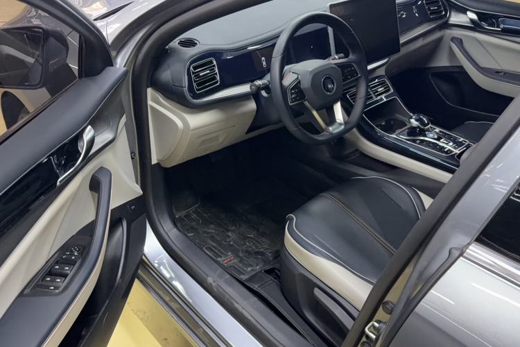 Used BYD Qin PLUS 2021 DM-i 120KM Prestige Model
