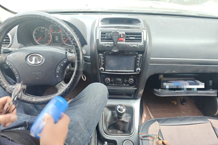 Used Haval H5 Classic 2013 ZhiZun Edition 2.0T Manual Two-Wheel Drive Elite Model