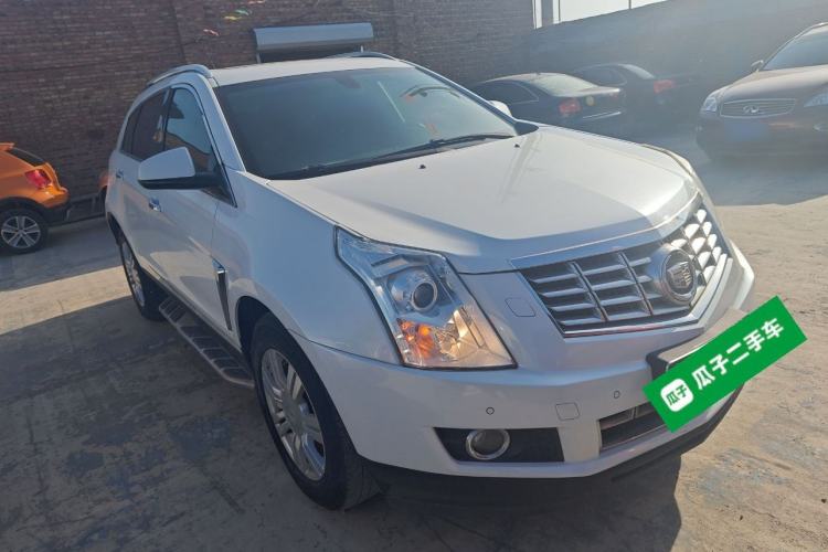 Used Cadillac SRX 2014 3.0L Elite Model Front Right 45 Deg