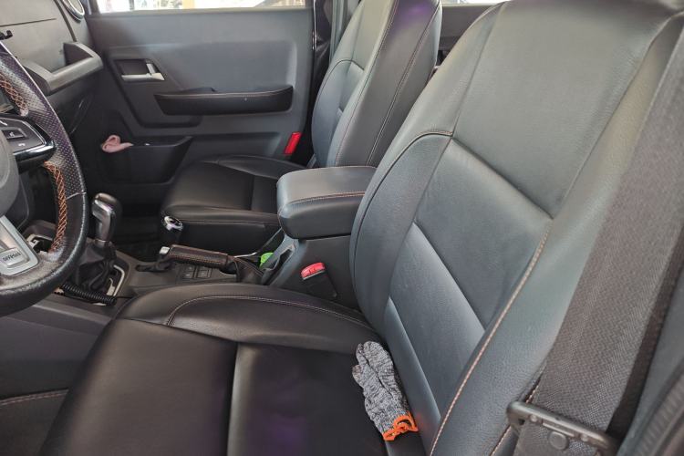 Used BAIC Off-Road BJ40 2016 40L 2.3T Automatic All-Wheel Drive Premium Edition