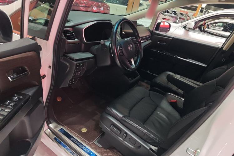 Used Honda Odyssey 2022 2.0L eHEV Sharp Enjoyment Edition
