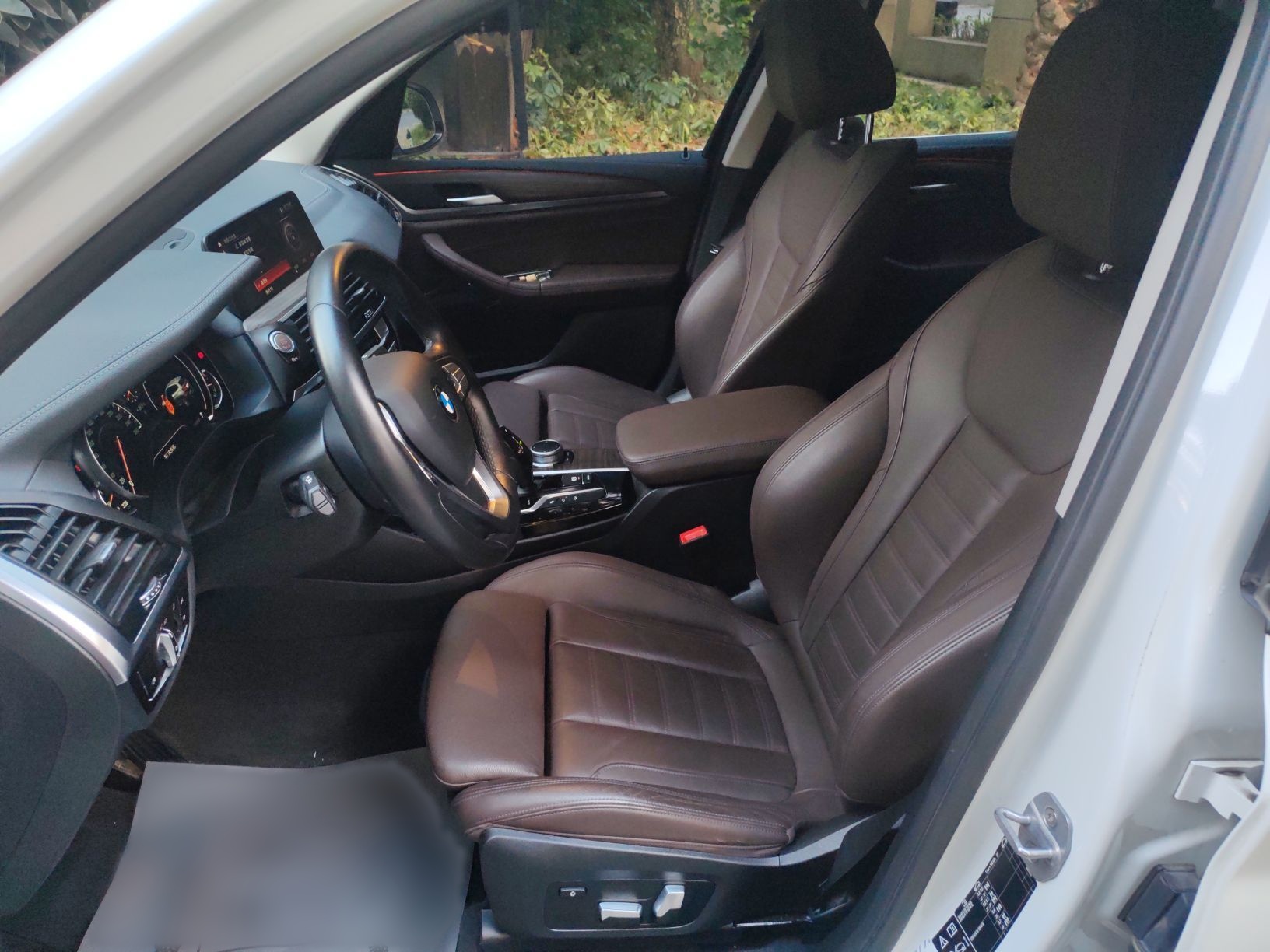 Avant de la voiture