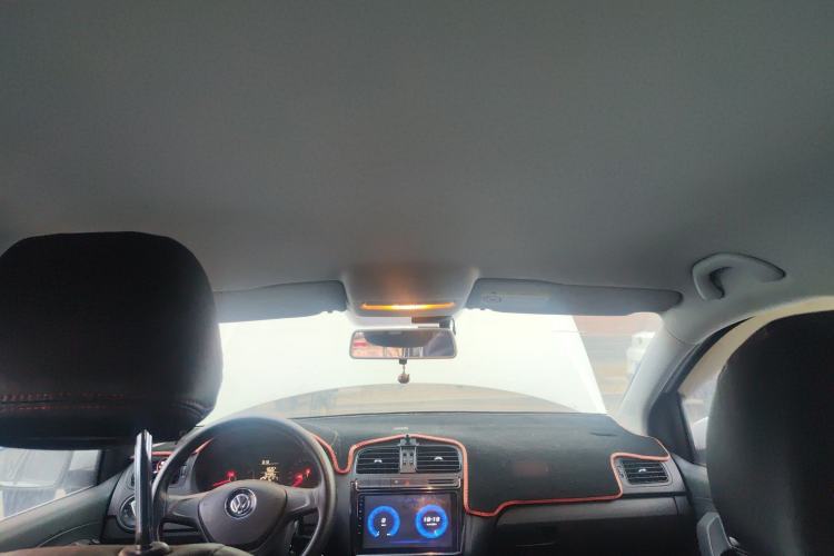 Used Volkswagen Polo 2016 1.4L Manual Fashion Model