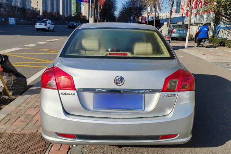 Used Buick Excelle 2013 1.5L Manual Classic Model
