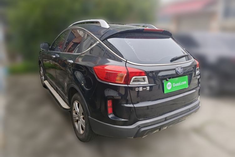 Used Bestune X80 2015 2.0L Automatic Comfort Anniversary Edition
