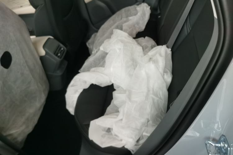 Used Lynk & Co 06 EM-P 2023 EM-P 56 Standard Range Pro
