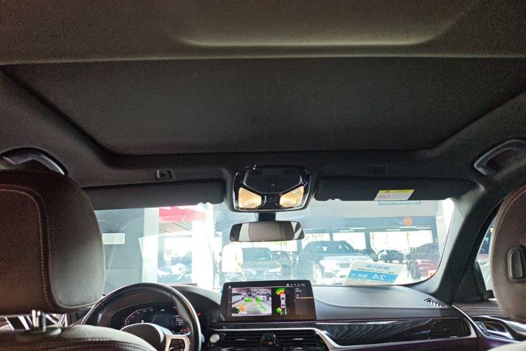 Used BMW 5 Series 2022 Second Facelift 525Li M Sport Package
