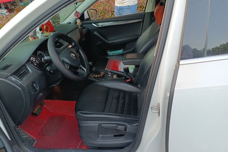 Used Skoda Octavia 2017 1.6L Automatic Smart Drive Edition
