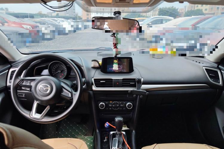 Used Mazda 3 Axela 2019 Cloud-Controlled Sedan 1.5L Automatic Luxury Model China VI Standard