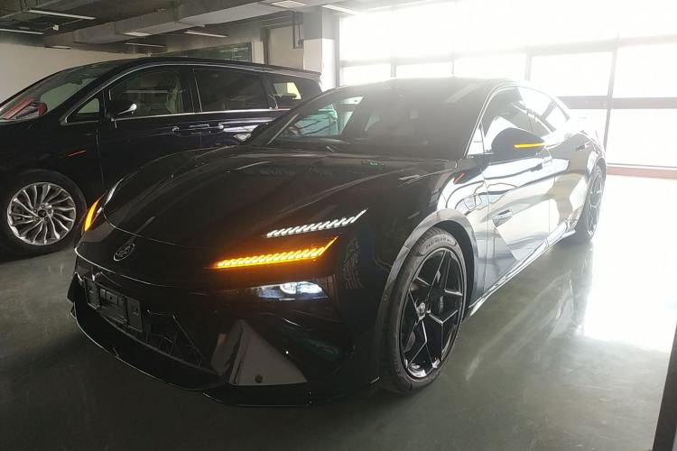 Used Lotus EMEYA 2024 EMEYA S+