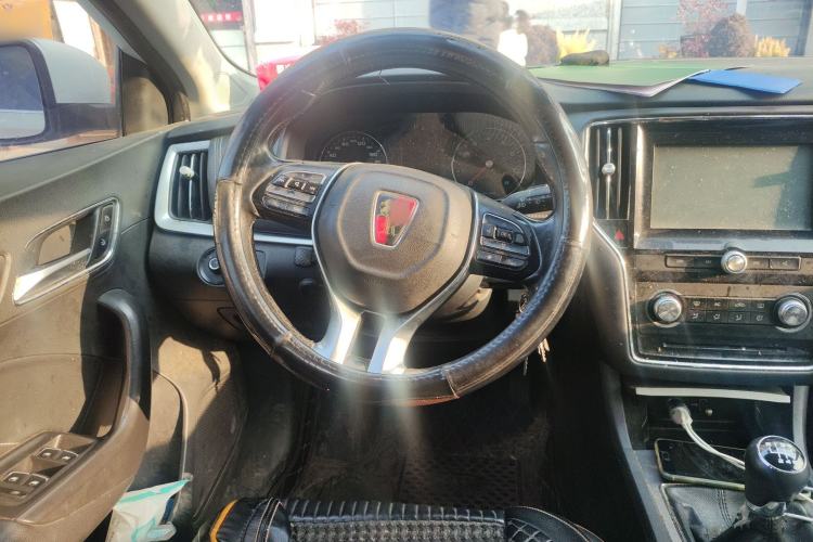 Used Roewe i6 2017 20T Manual Luxury Edition Steering Wheel