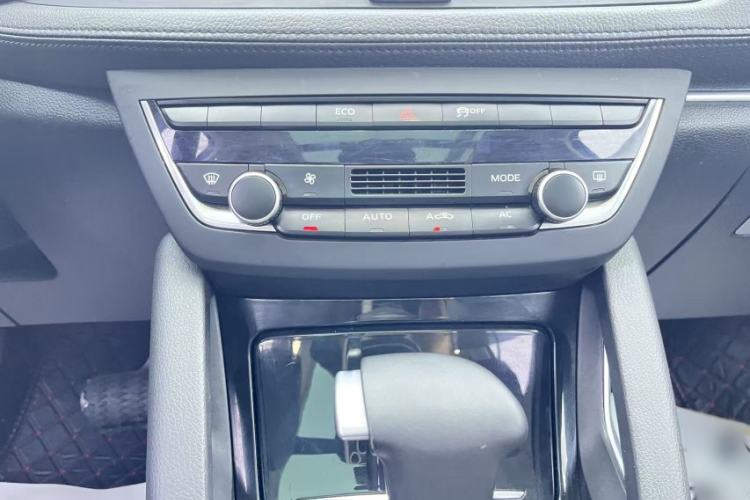 Used BORGWARD BX7 2016 28T 2WD Elite Edition 5-seater
