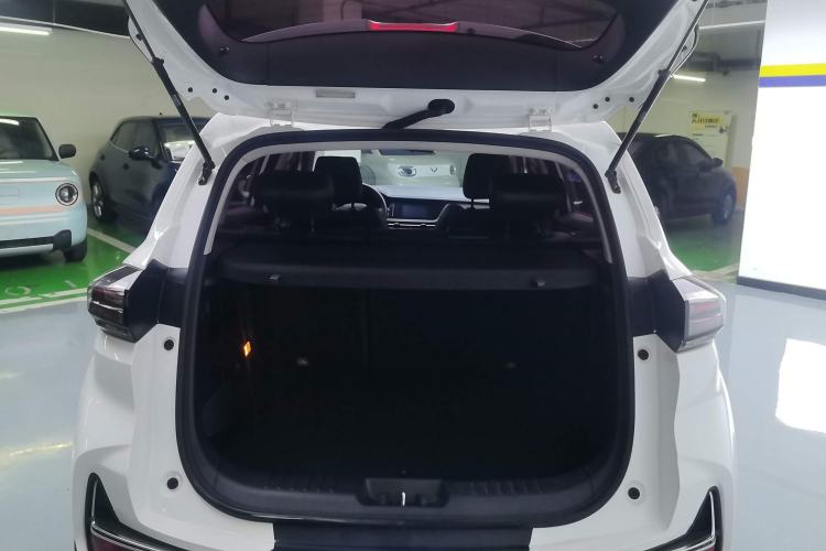 Used CHANGAN CS15 2019 1.5L Manual Entry-Level Version China VI Standard
