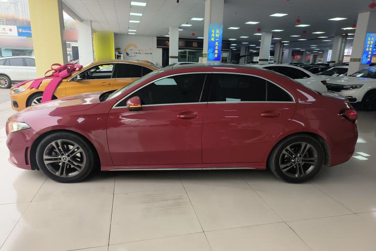 Used Mercedes-Benz A-Class 2020 Second Facelift A 180 L Sport Sedan
