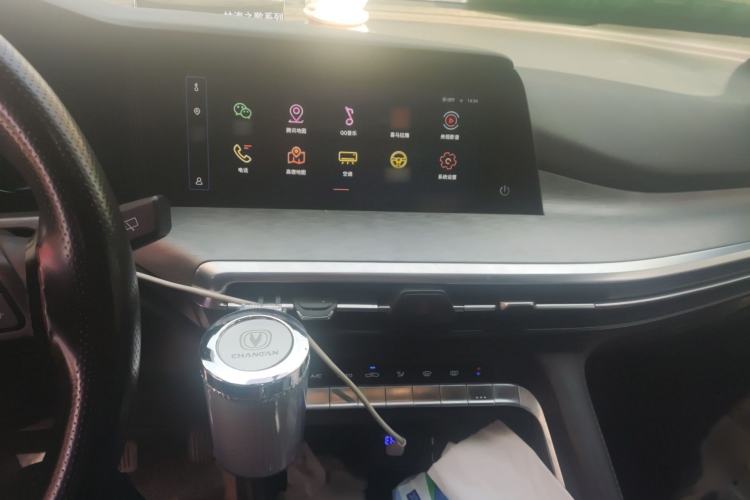 Used CHANGAN CS35PLUS 2021 Revised Version Blue Whale NE 1.4T DCT Luxury Edition Audio And AC Panel