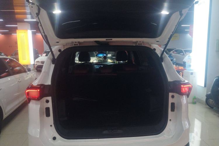 Used JETOUR X70 PLUS 2023 1.5T DCT Brave PLUS 5-Seater