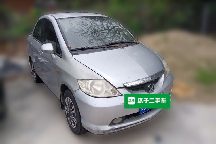 Used Honda Fit 2004 sedan 1.3L manual transmission