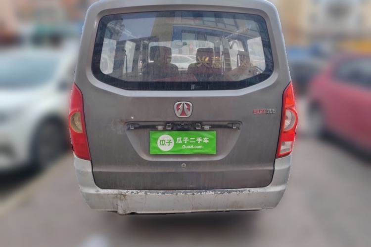 Used BAIC Weiwang 306 2011 1.3L base model 7 seats Rear