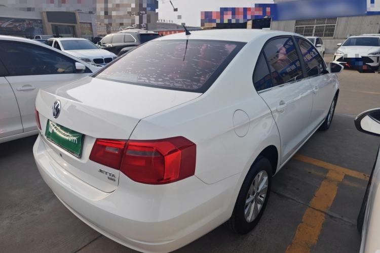 Used Volkswagen Jetta 2015 Value Edition 1.6L Manual Fashionable Style