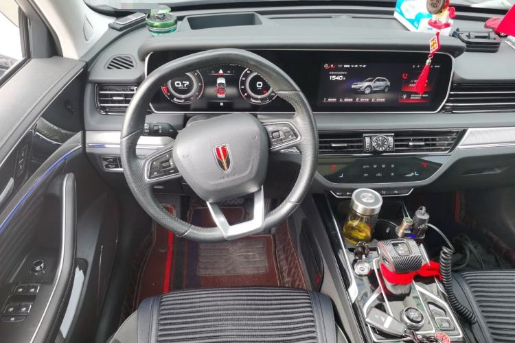 Used Hongqi HS5 2022 Facelifted Version 2.0T Smart Connect Flagship All-Wheel-Drive Edition
