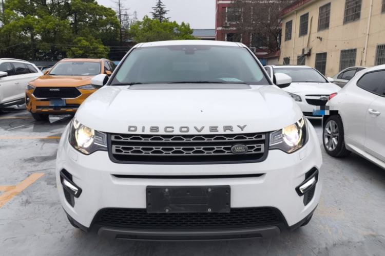 Used Land Rover Discovery Sport 2019 240 PS SE Version China V Standard Front