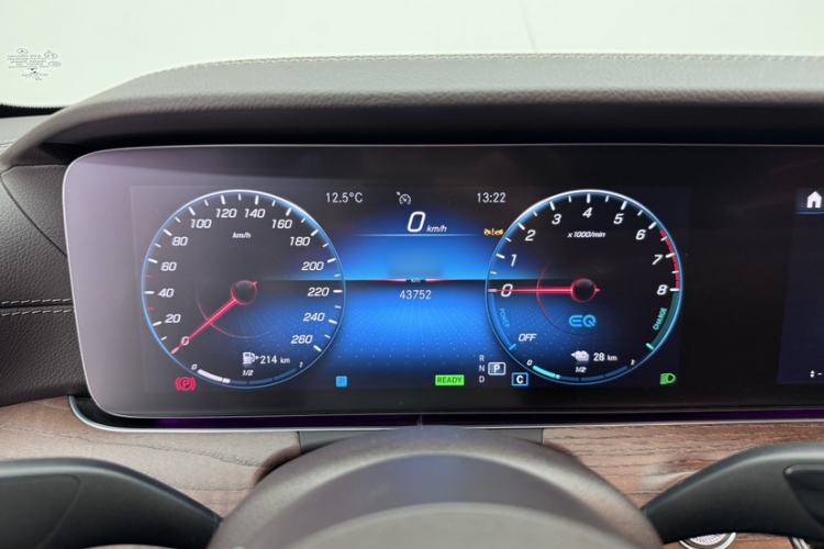 Used Mercedes-Benz E-Class New Energy 2023 E 350 e L Plug-in Hybrid Sedan Instrument Cluster