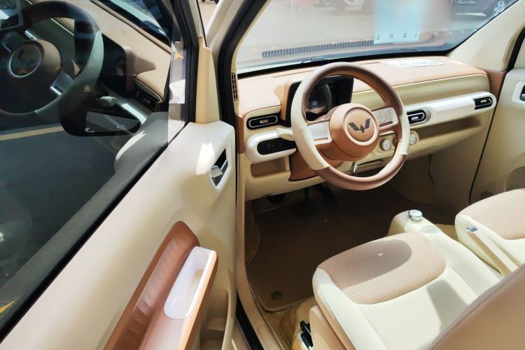 Used Wuling Hongguang MINIEV 2024 3rd Generation 215km Youth Edition Driver Seat