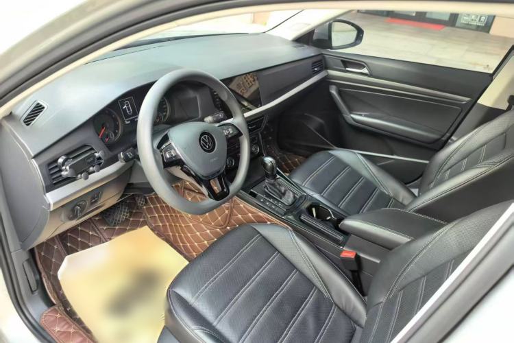 Used Volkswagen Lavida 2021 1.5L Automatic Fashion Edition Interior 2