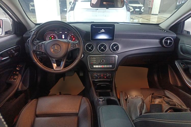 Used Mercedes-Benz GLA 2018 GLA 200 Fashion Model
