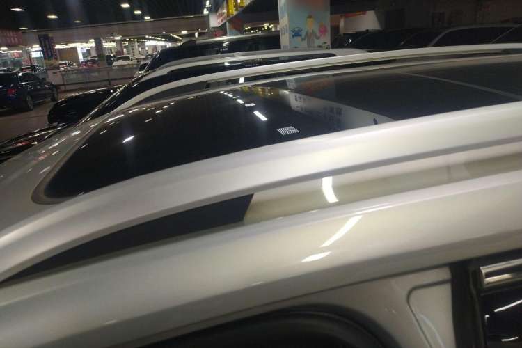 Used Roewe RX5 MAX 2019 300TGI Automatic 4G Connect Luxury Edition
