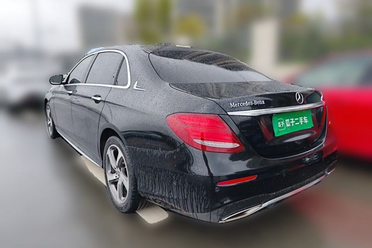 Used Mercedes-Benz E-Class 2018 Facelift E 200 L Sport 4MATIC
