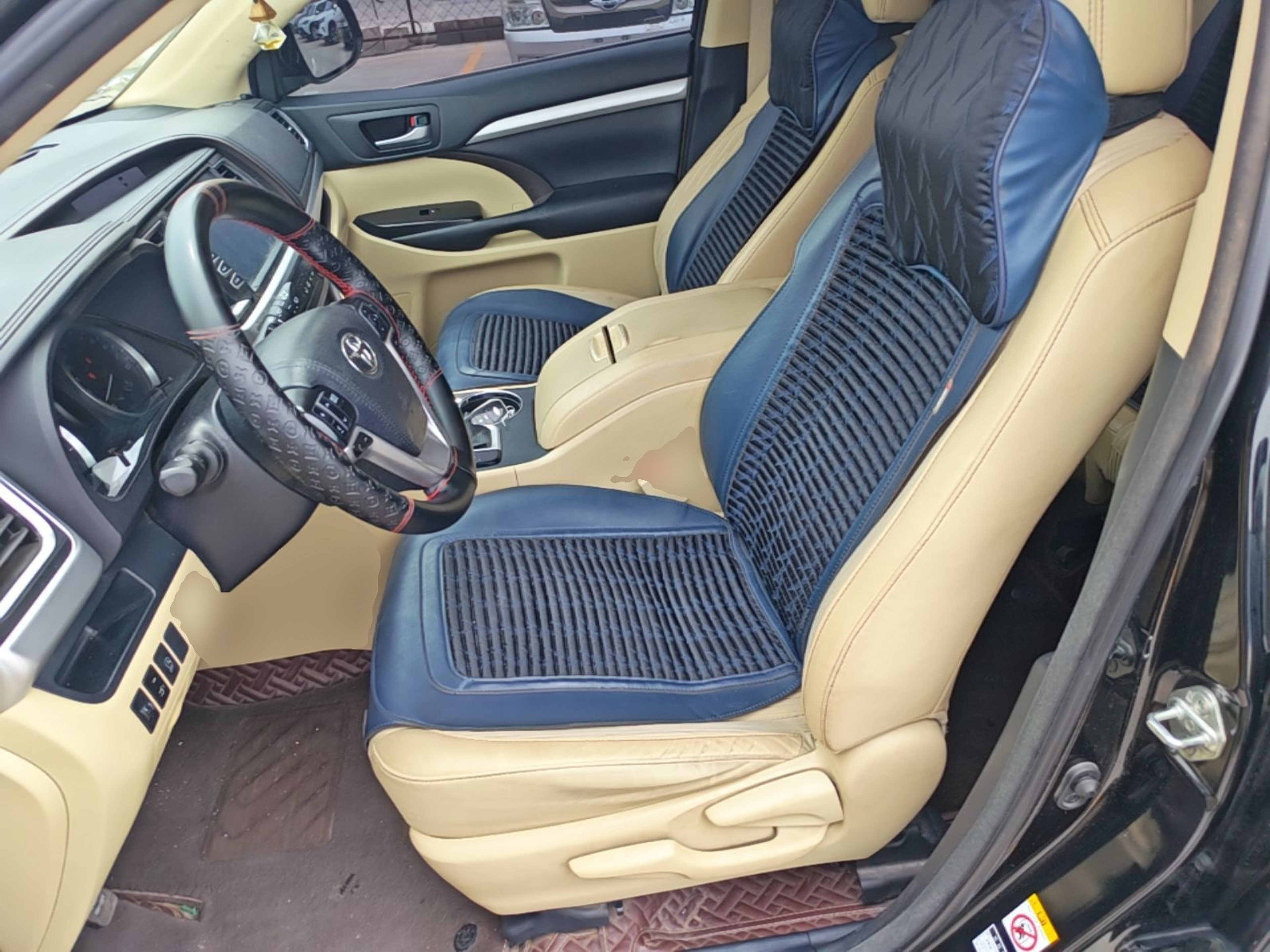 Interior delantero